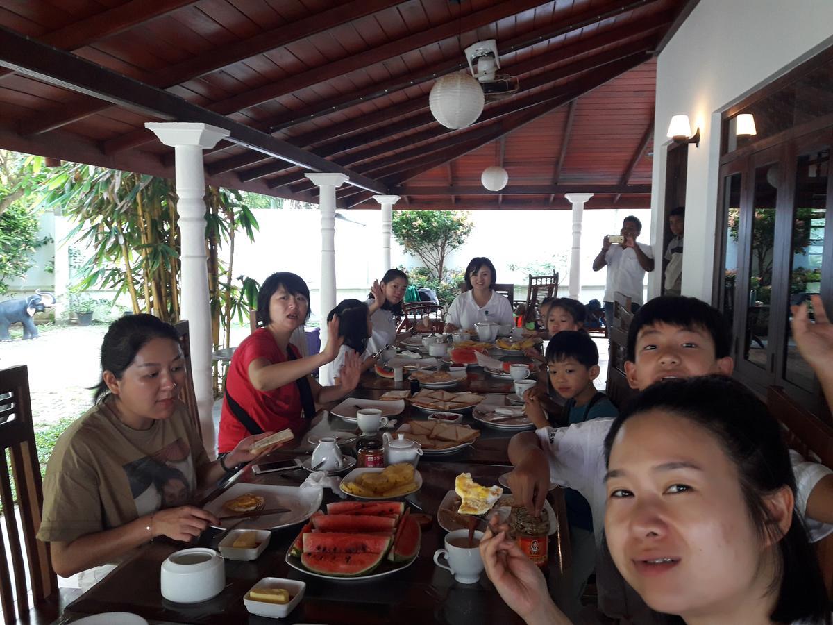 מיריסה White Villa Beach Resort מראה חיצוני תמונה