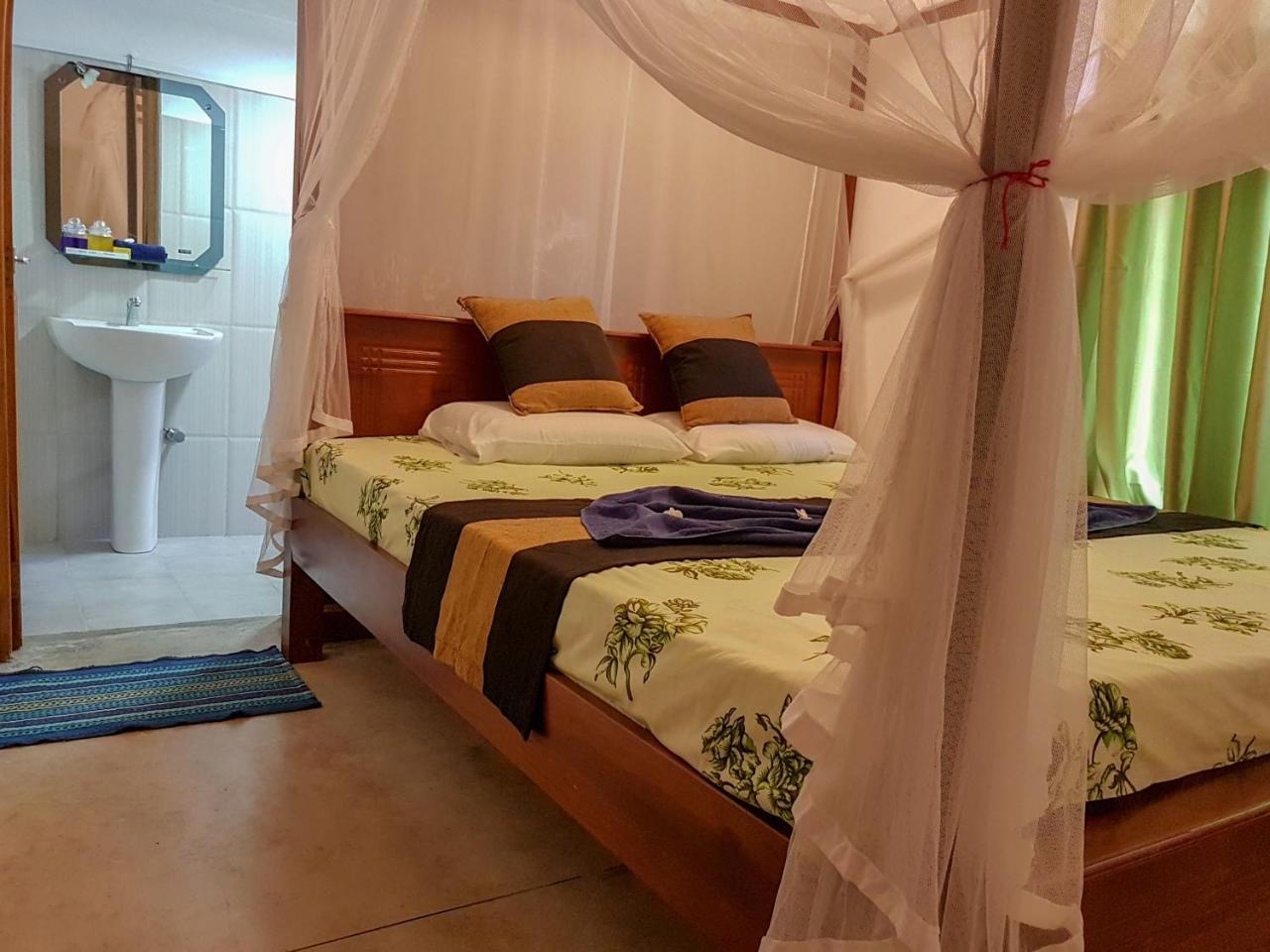 מיריסה White Villa Beach Resort מראה חיצוני תמונה