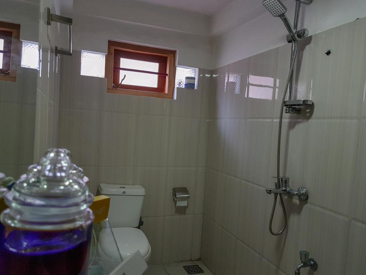 מיריסה White Villa Beach Resort מראה חיצוני תמונה