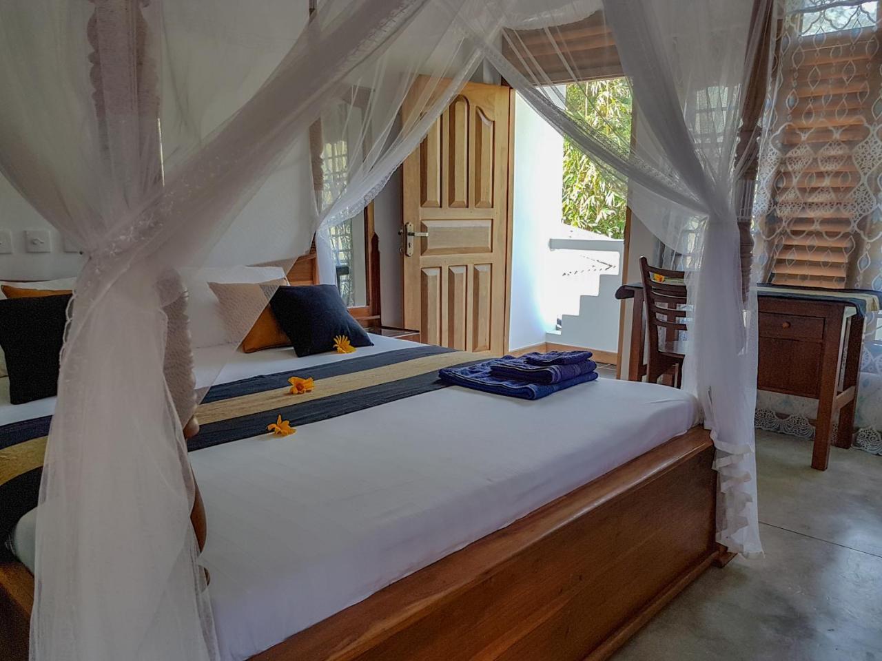 מיריסה White Villa Beach Resort מראה חיצוני תמונה